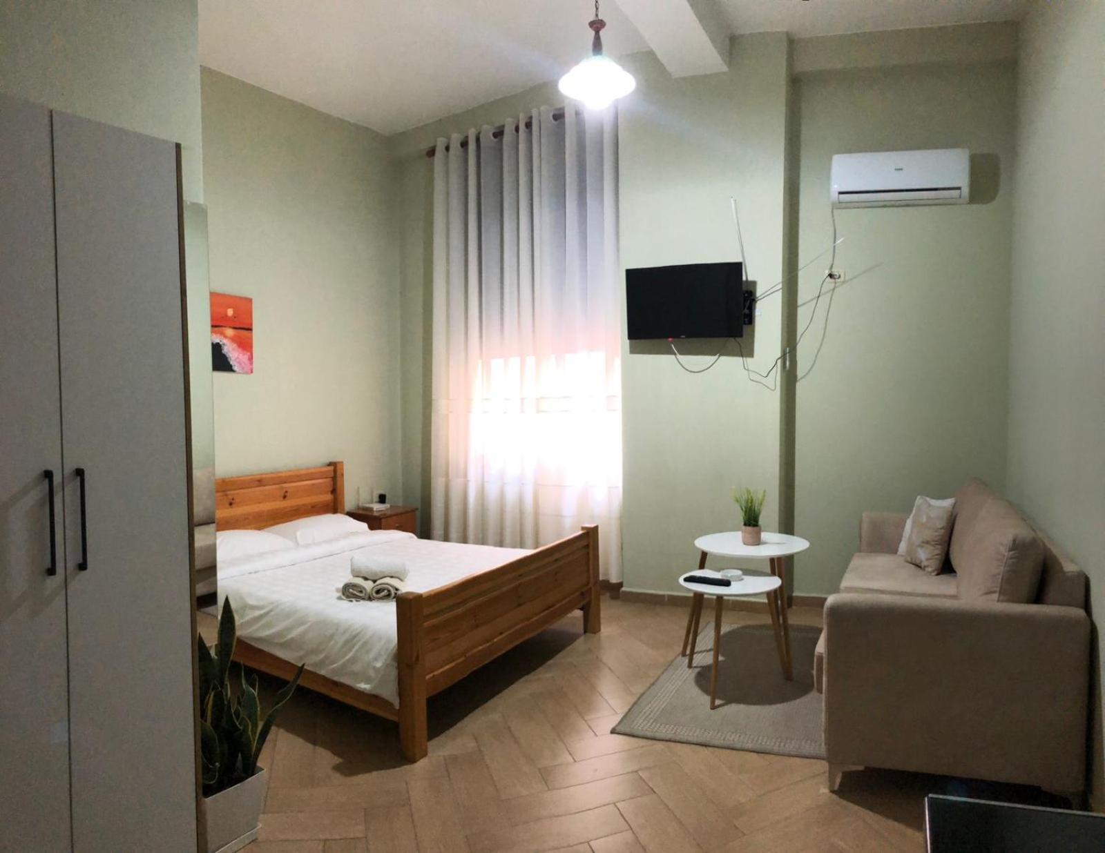 Apartamento Agroni Rooms-21 *